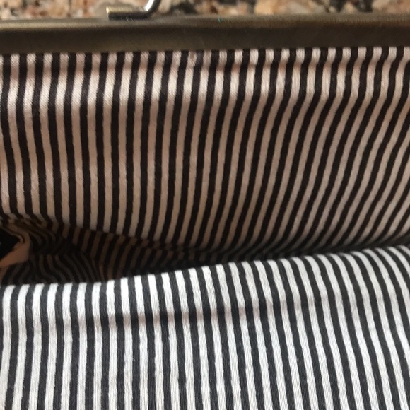 VaGabond clutch - Picture 3 of 3